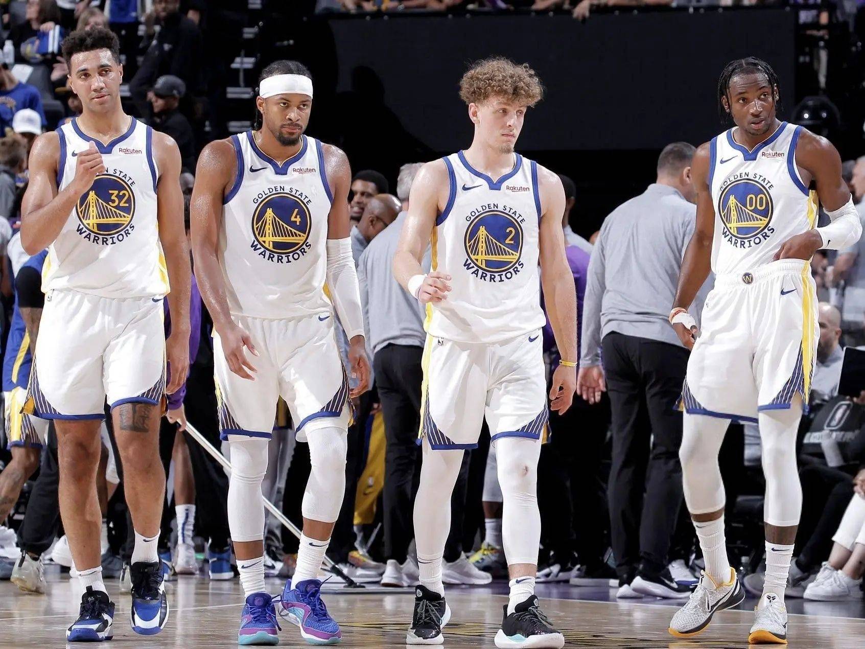 更是一次资 更是一次资